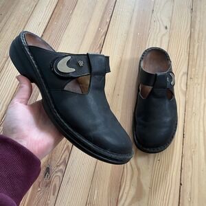 Finn Comfort Black Leather T-Strap slip on Mules Clog Womens 41EU Germany casual